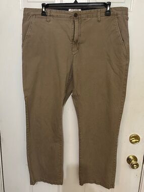 Flag & Anthem, relaxed fit, 42x30, tan khakis